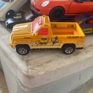 Life Guard Troop Carrier car toy Matchbox Thailand
